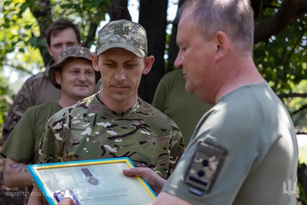 Шестеро військових 121-ї бригади ТрО відзначені державними нагородами