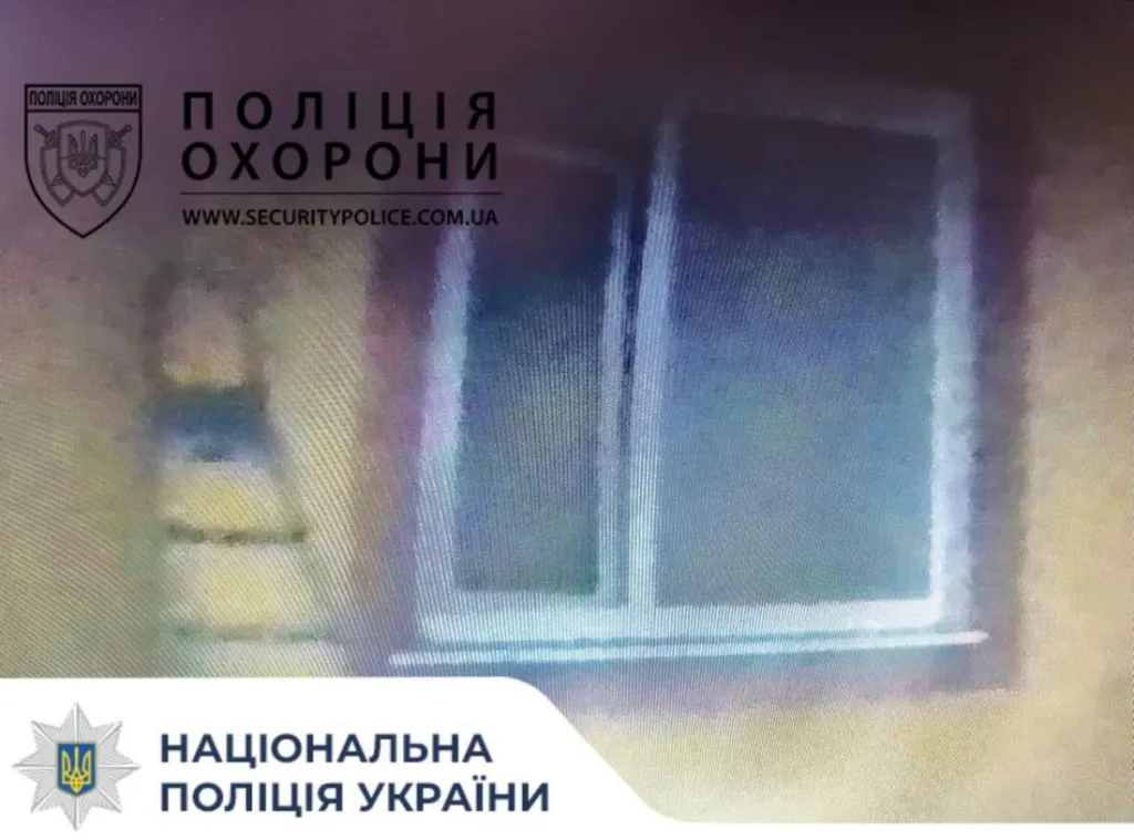 У Кропивницькому спіймали чоловіка, який проник у чужий будинок через вікно