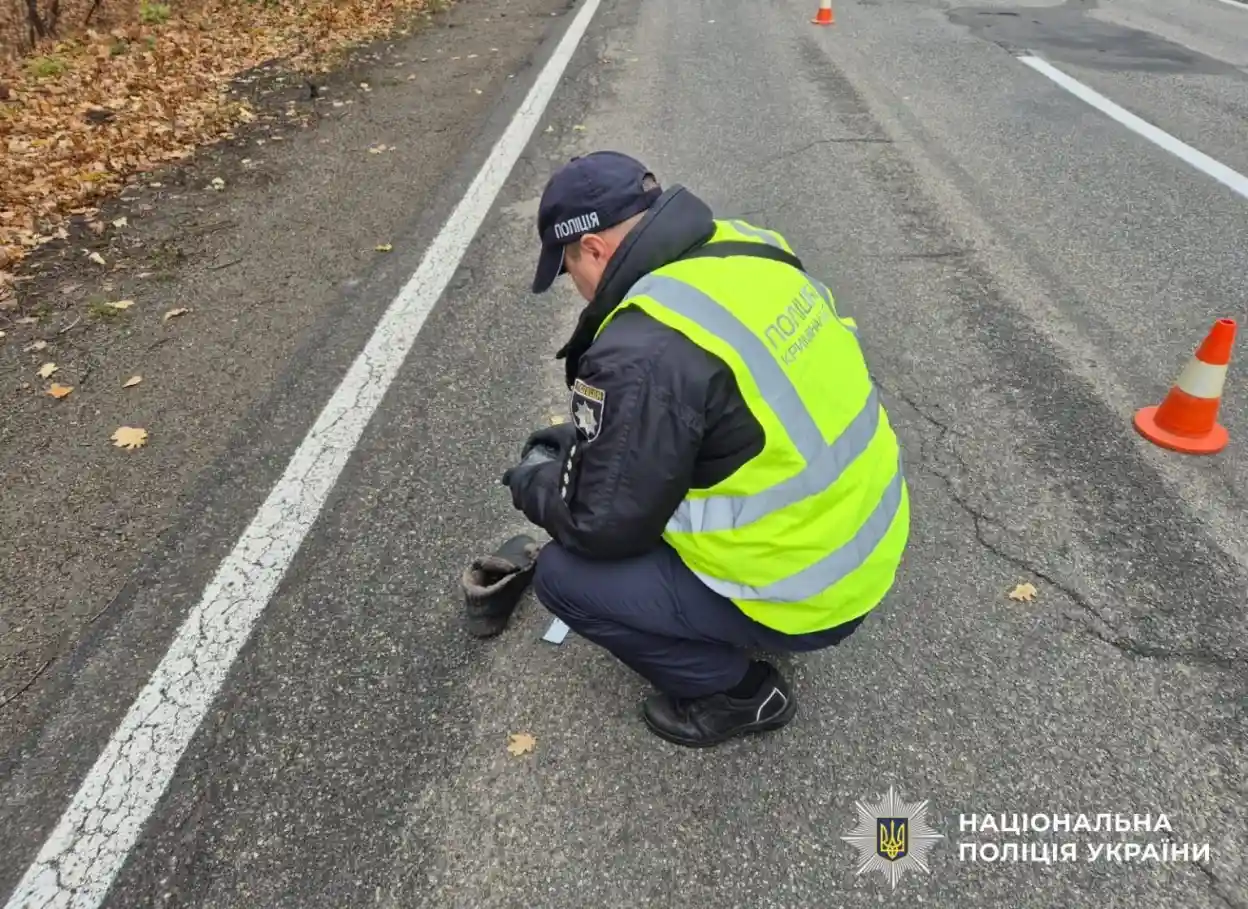У Кропивницькому вантажівка збила пішохода: поліція встановила особу водія