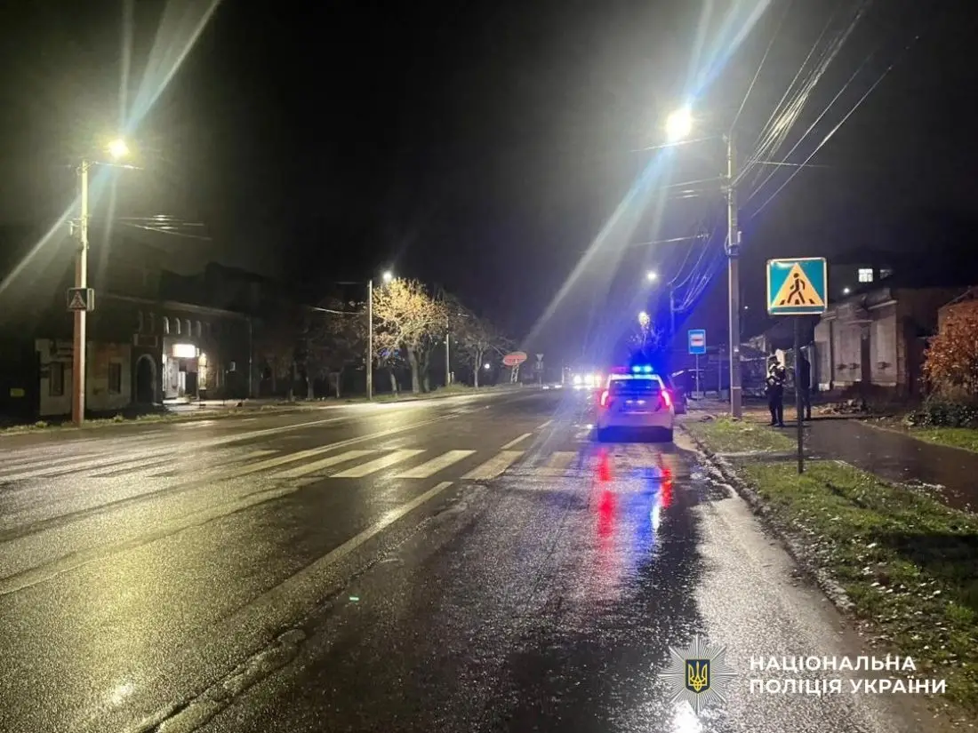 У Кропивницькому на пішохідному переході водій наїхав на трьох дітей