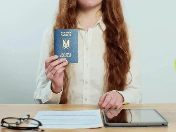 Робота за кордоном може зараховуватися до страхового стажу для допомоги по безробіттю