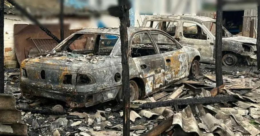 На Кіровоградщині чоловіка підозрюють у підпалі двох автомобілів