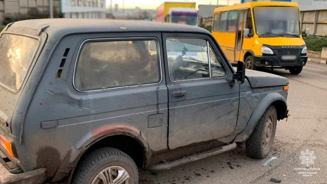 Водій з наркотичним сп’янінням спричинив ДТП з маршруткою в Кропивницькому