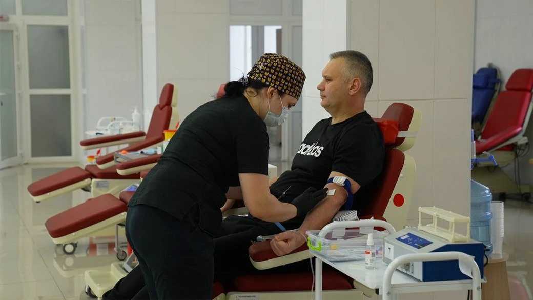 Кропивницьких донорів закликають поповнювати банк крові перед святами