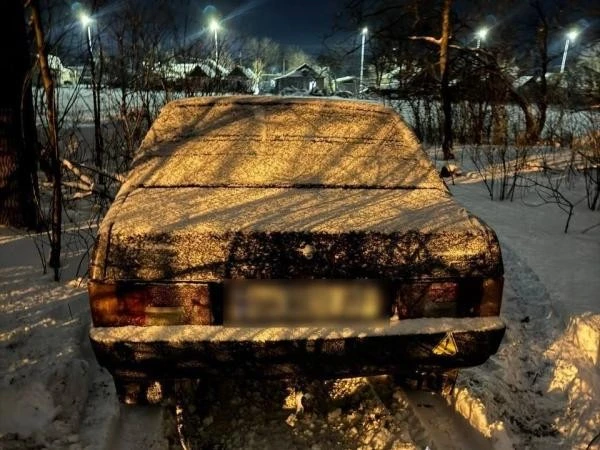 Авто залишили з ключами: у Знам’янці Другій викрили повторне незаконне заволодіння машиною