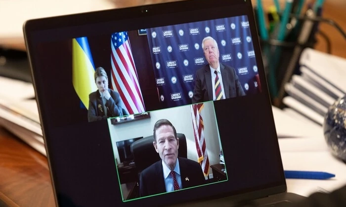 Сенатор Ліндсі Грем закликає до посилення тиску на Росію після розмови з Зеленським