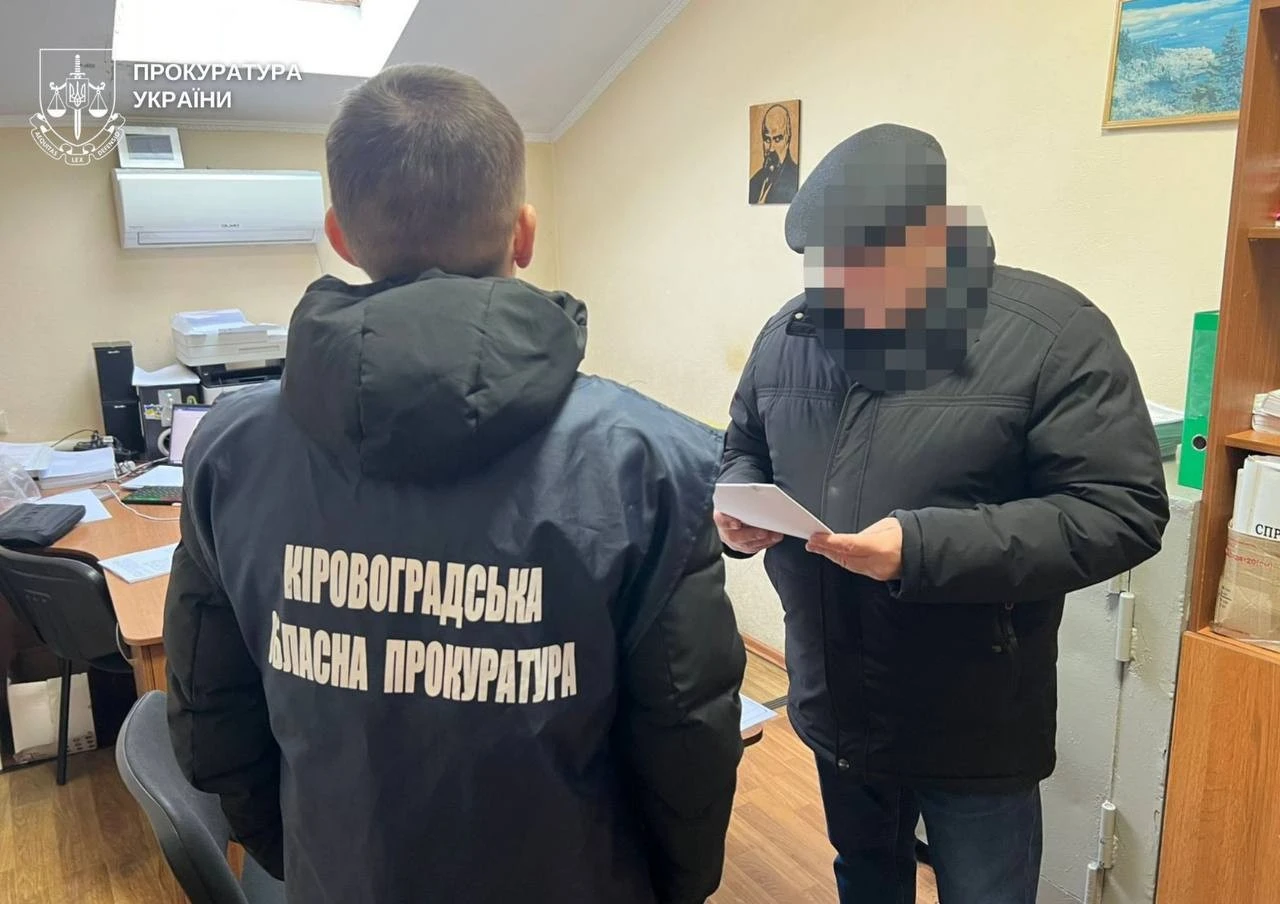 Організована група у КП «Електротранс»: у Кропивницькому оголошено підозри за махінації з автобусами