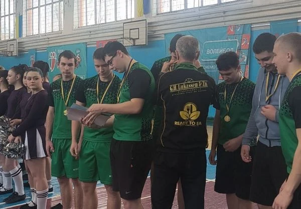 Волейбольний камбек та тріумфальне золото: ліцеїсти «Гармонії» стали лідерами Знам’янської громади