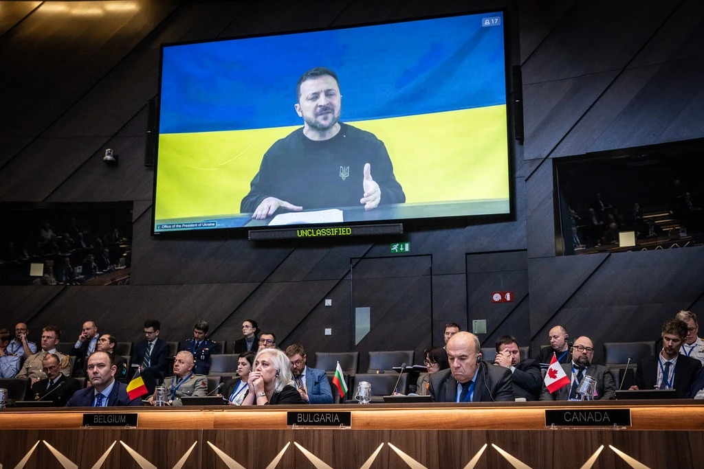 Чотири роки великої війни: Зеленський назвав членство України в НАТО єдиним раціональним кроком