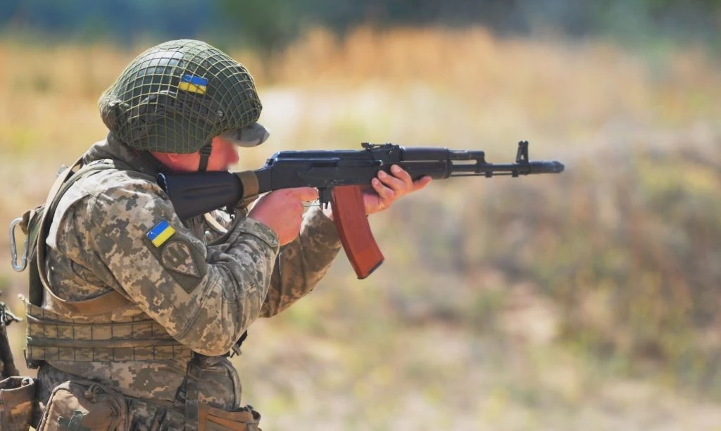 Основи влучності або як правильно цілитися з АК-74