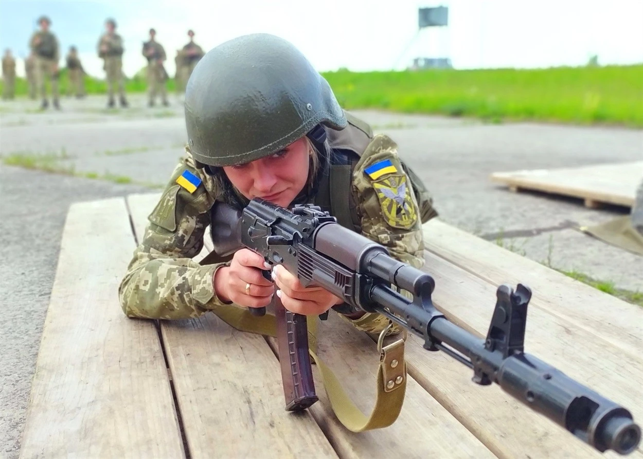 Основи влучності або як правильно цілитися з АК-74