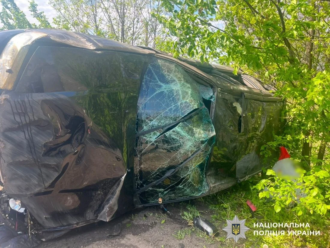 Перекинутий Subaru та госпіталізація: на трасі біля Великої Северинки сталася ДТП