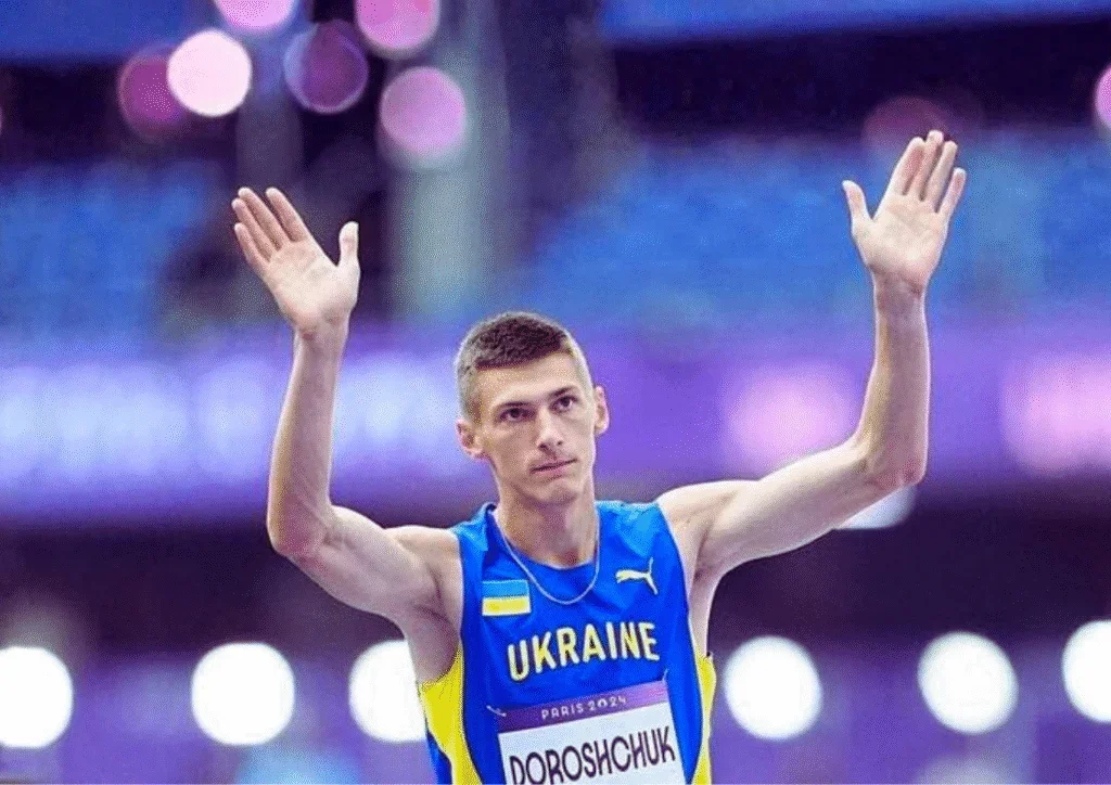 Олег Дорощук повертається у сектор для стрибків