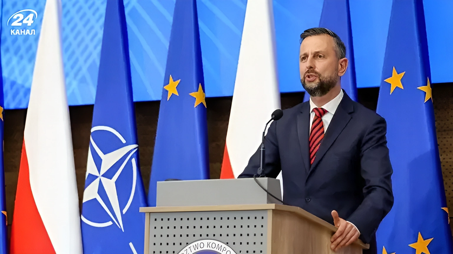 Польський міністр оборони натякнув на конфлікт через історичні розбіжності
